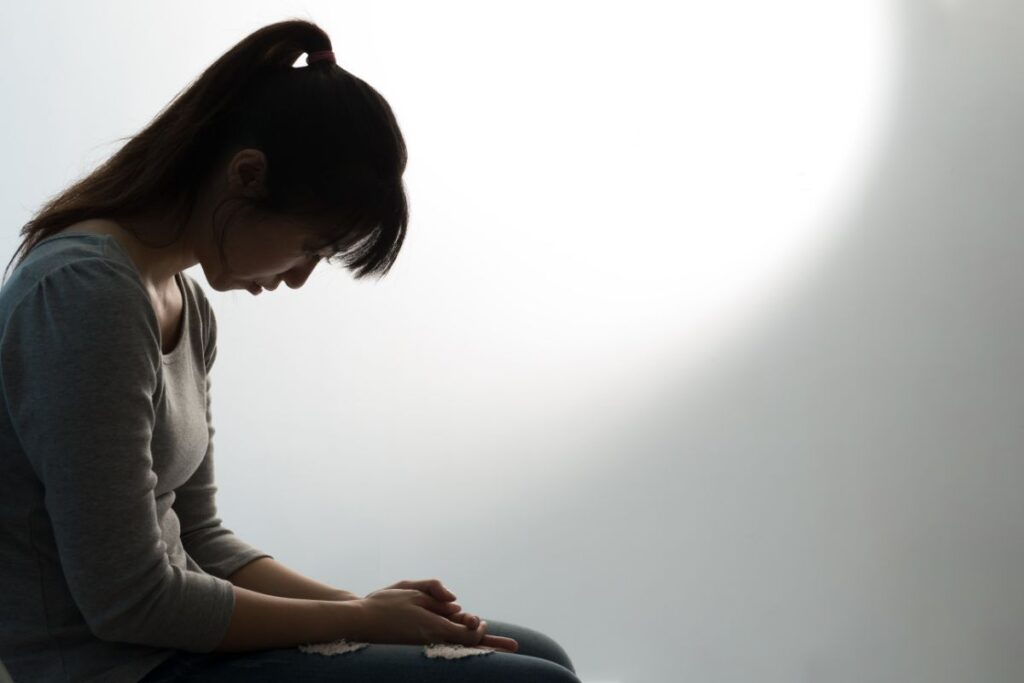 woman with depression and memory loss