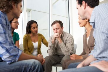 peer support group during detox and rehab