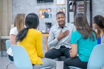 peer support group meets during rehab in Massachusetts